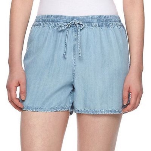 Juicy Couture Pants - JUICY COUTURE Light Denim Blue Jogger Shorts M